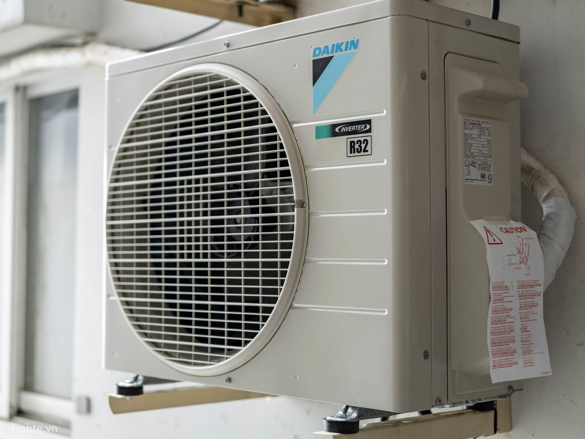 Daikin_FTKZ-10.jpg