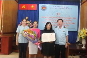 Daikin Vietnam được trao quyết định Doanh nghiệp ưu tiên